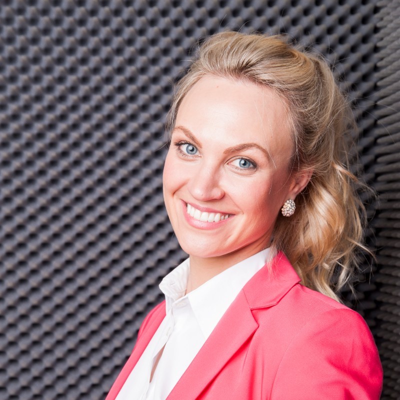Carolina Glinka, Process Managerin, Müller - Lila Logistik